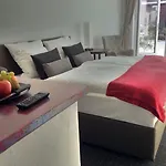 Flughafen Leipzig Apartahotel 3*