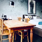 Flughafen Leipzig Apartahotel 3*