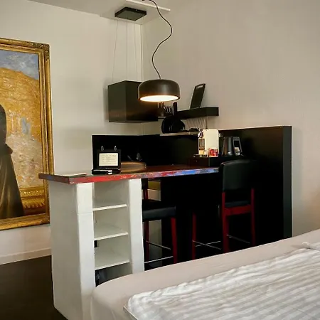 Aparthotel Flughafen Leipzig 3*