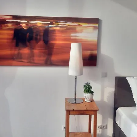 Aparthotel Flughafen Leipzig 3*