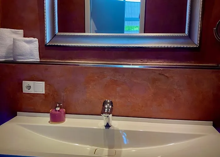 Flughafen Leipzig شقة فندقية